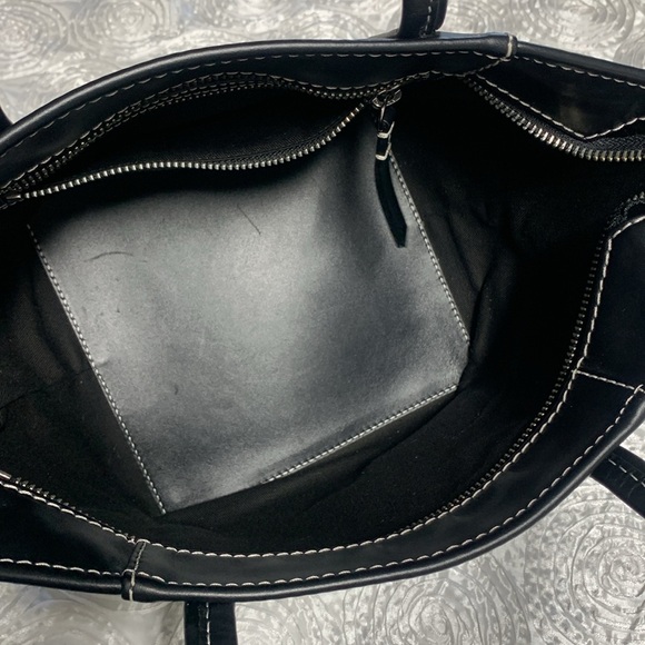 By Far (Bar Box Leather Tote Bag) - Picture 7 of 16
